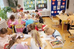 9018c1db-8d62-42e0-885b-8751a750b3d0